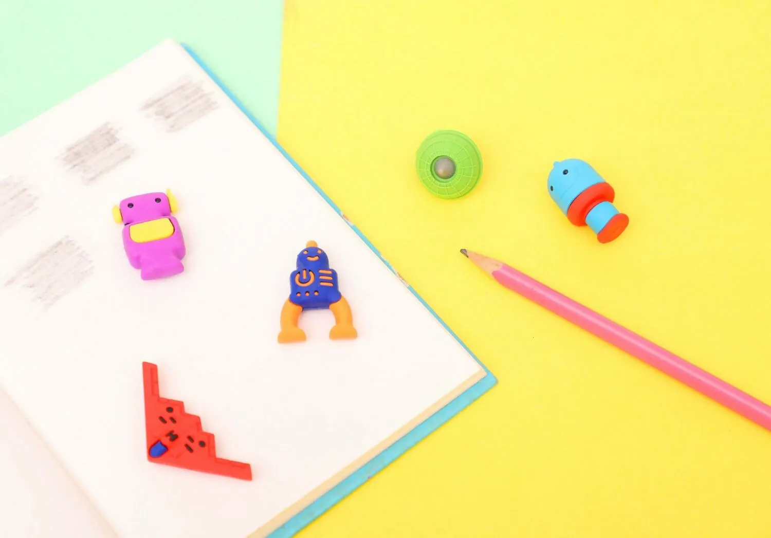 ilearnngrow Space Theme Eraser Set