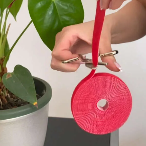 Lenders - 3 piece kit reusable plant ties