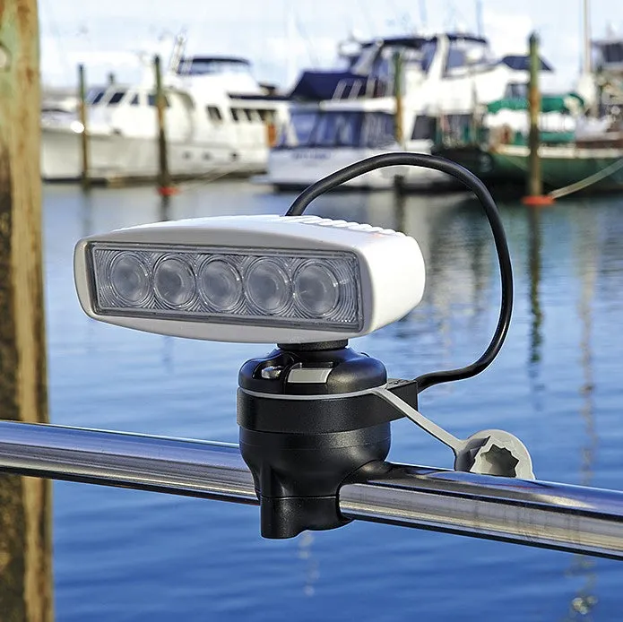 RAILBLAZA E SERIES CABLE ENTRY PORT