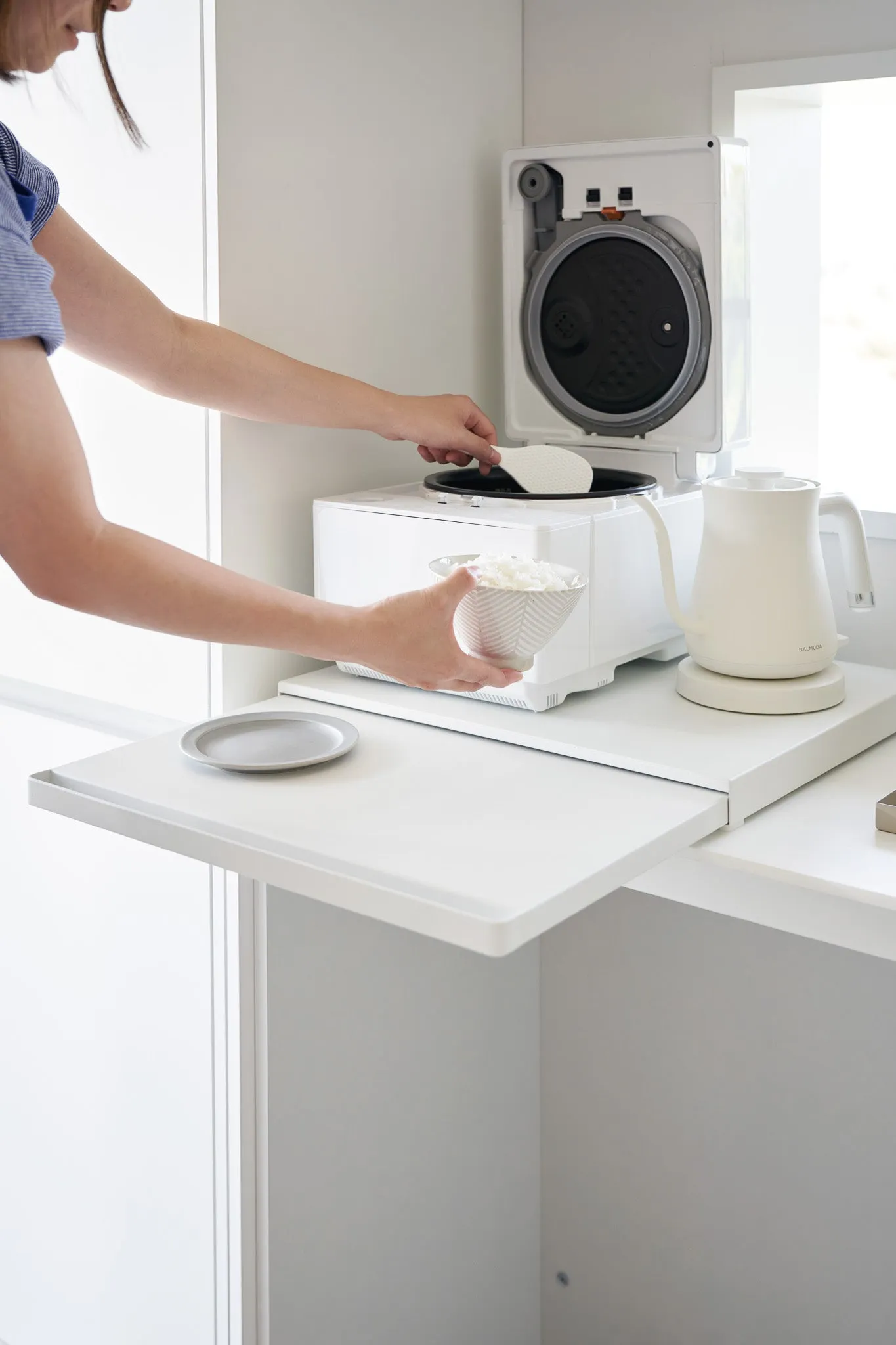 Sliding Countertop Tray