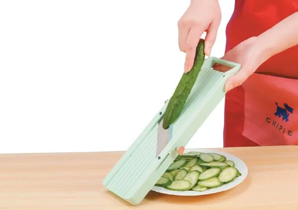 Winco Mdl-4P Mandoline Slicer Set With Built-In Blades